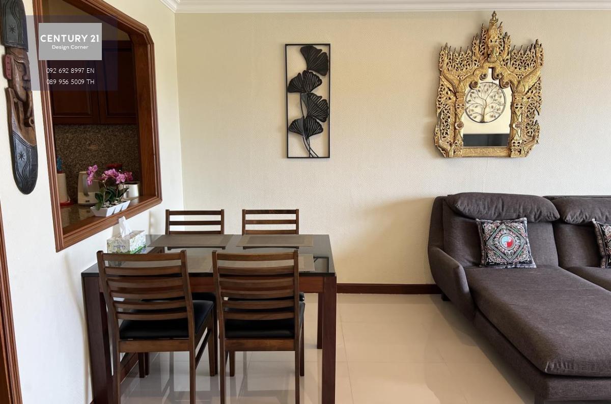 This large condominium is for sale and it comes at the price of 3,690,000฿ and for rent for 23,000฿ (12 months contract) 89 square meters 1 bedroom & 1 bathroom Foreign Quota Condo features: Large balcony with city view Large living room area Wooden furni