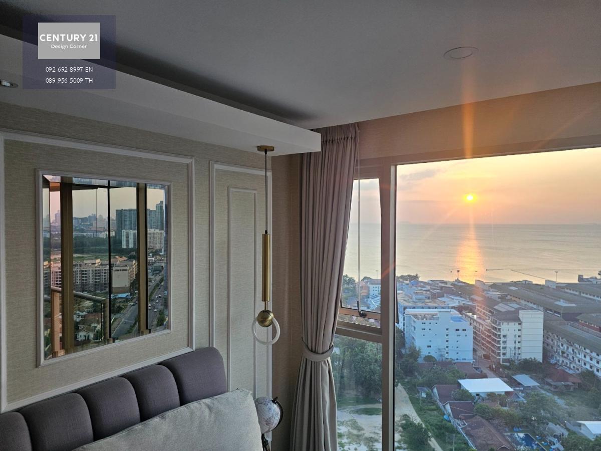 ขาย  The Riviera Jomtien, Pattaya  คอนโดราคาพิเศษ วิวทะเล ห้องพร้อมเข้าอยู่ 