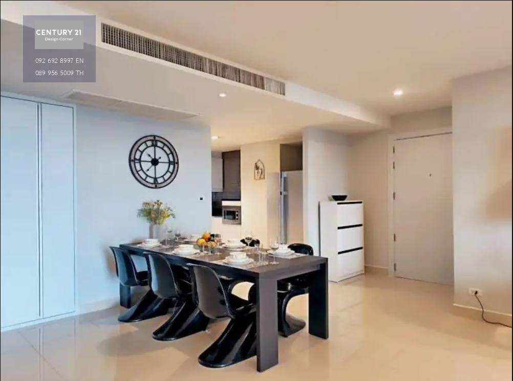 ขายคอนโดพร้อมผู้เช่า   คอนโดวิวทะเล ชื่อต่างชาติ La Royale Beach Condo นาจอมเทียน พัทยา