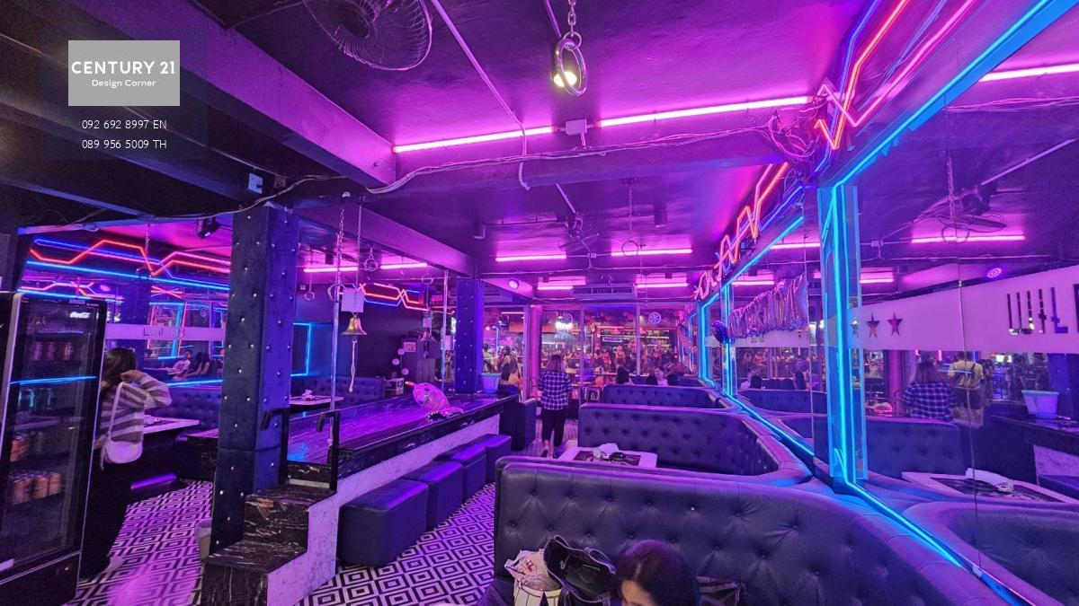 Business for take over,Club Soi 6 Pattaya, Money -making best area with tourist.