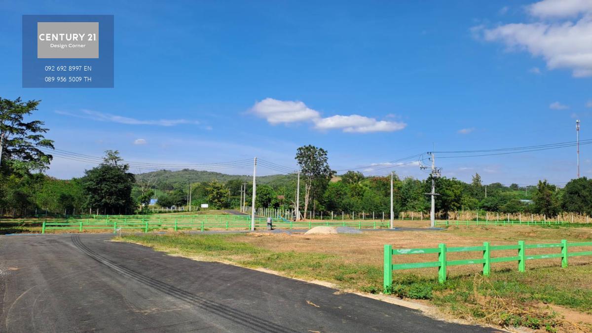 ที่ดินแบ่งแปลงสวย ติดถนนเส้นปากช่อง หนองสาหร่าย วังน้ำเขียว  Majestic Hills เขาใหญ่