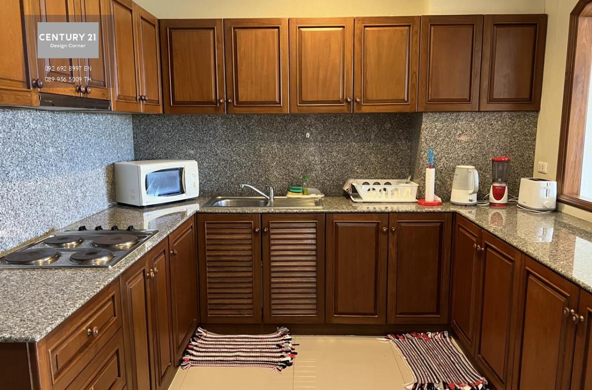 This large condominium is for sale and it comes at the price of 3,690,000฿ and for rent for 23,000฿ (12 months contract) 89 square meters 1 bedroom & 1 bathroom Foreign Quota Condo features: Large balcony with city view Large living room area Wooden furni