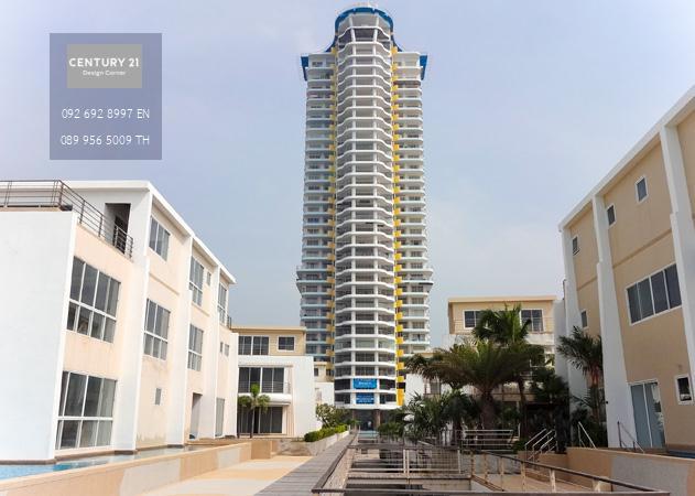 ขายคอนโดพร้อมผู้เช่า   คอนโดวิวทะเล ชื่อต่างชาติ La Royale Beach Condo นาจอมเทียน พัทยา