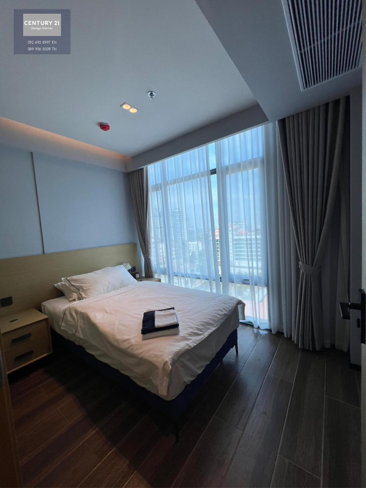 Beverly Mountain Bay Luxury Condominium Pattaya