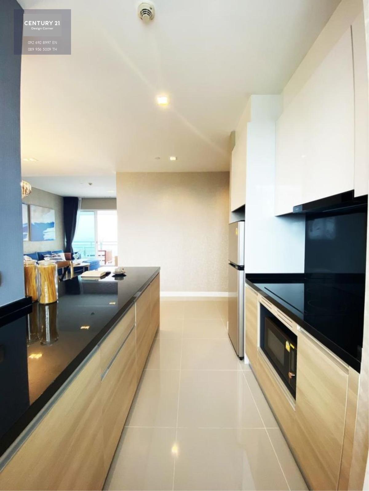 This high-rise condominium is for sale and it comes at the price of 18,000,000฿. 2 Bedrooms & 2 Bathrooms 116 square meters floor area size Fully furnished & fitted. Renovated from its original condition. Ready to move in. Thai Quota Condo features: Beaut