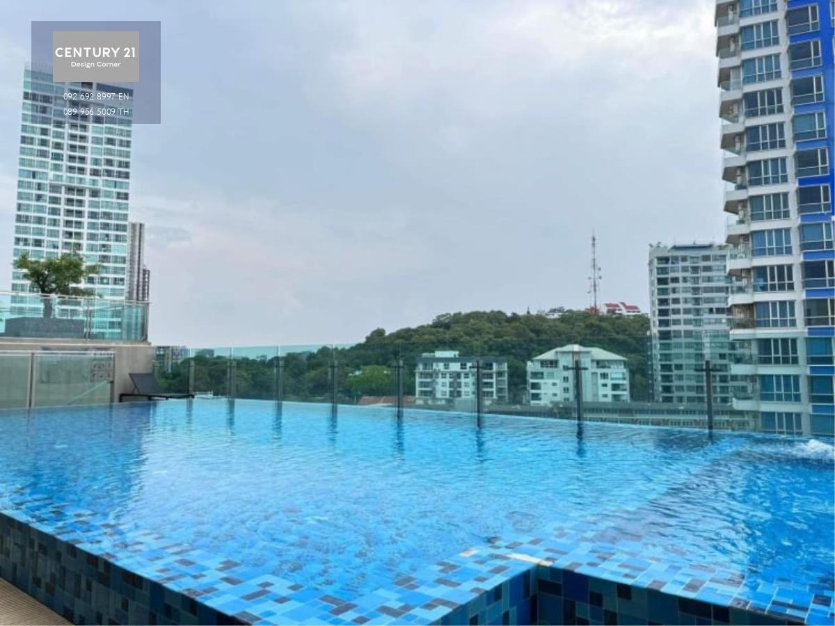 This condo is for sale at the price of 2,500,000฿ 1 bedroom & 1 bathroom 74 square meters 8th floor Foreign quota Fully furnished & ready to move in Condo features: Large open-plan living room area Fully equipped kitchen Ceiling fans throughout Fully air-