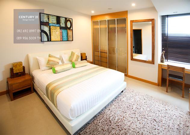 ขายคอนโดพร้อมผู้เช่า   คอนโดวิวทะเล ชื่อต่างชาติ La Royale Beach Condo นาจอมเทียน พัทยา