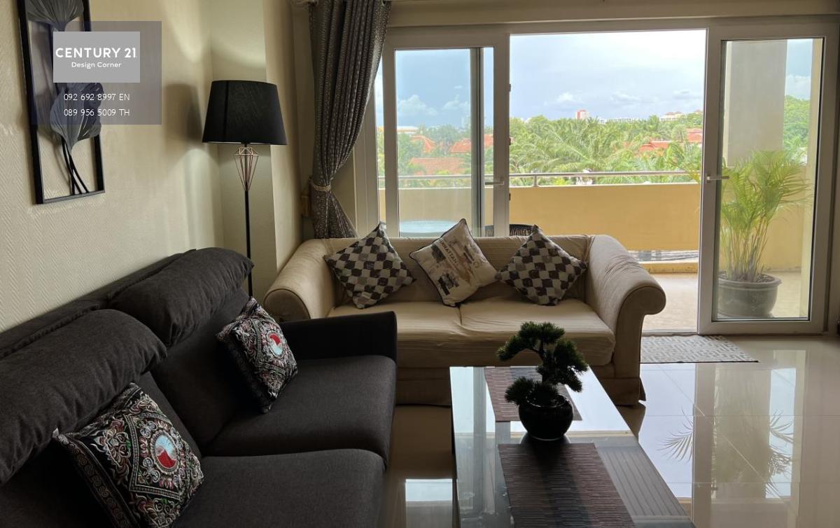 This large condominium is for sale and it comes at the price of 3,690,000฿ and for rent for 23,000฿ (12 months contract) 89 square meters 1 bedroom & 1 bathroom Foreign Quota Condo features: Large balcony with city view Large living room area Wooden furni