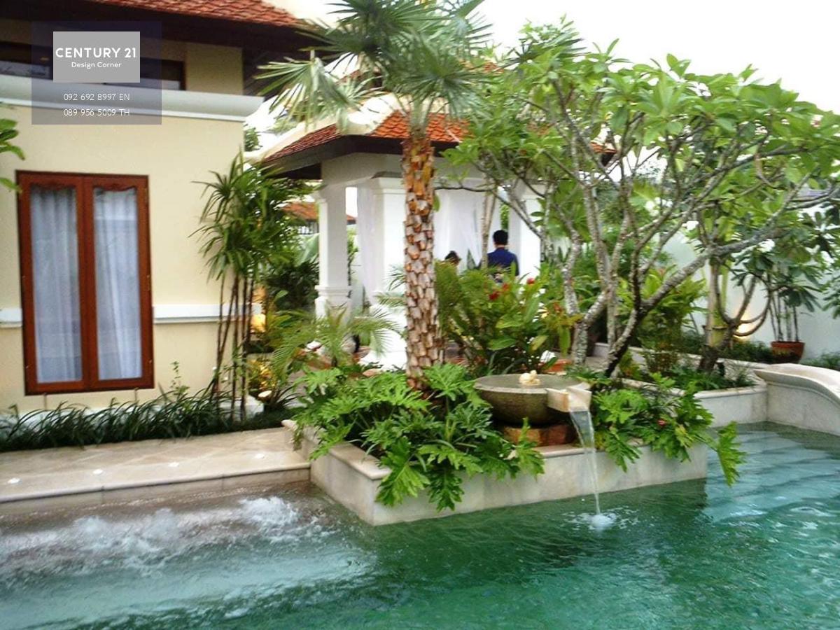 Baan Pool Villa Beautiful Thai Bali style, Na Jomtien, Pattaya,special price Land size 117 sq.wa (468 sq.m) 2 bedrooms 3 bathrooms kitchen living room fully furnished ready to move in 2 parking spaces 24 hour security 7 minutes walk to the beach Plenty of