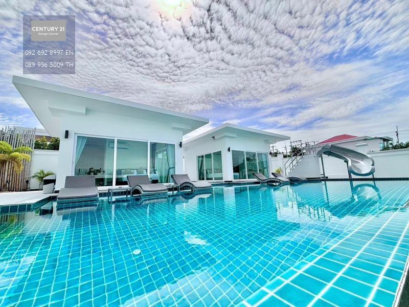 บ้านพูลวิลล่าสวยในโครงการ ทำเลทอง Siam Royal View Pattaya 