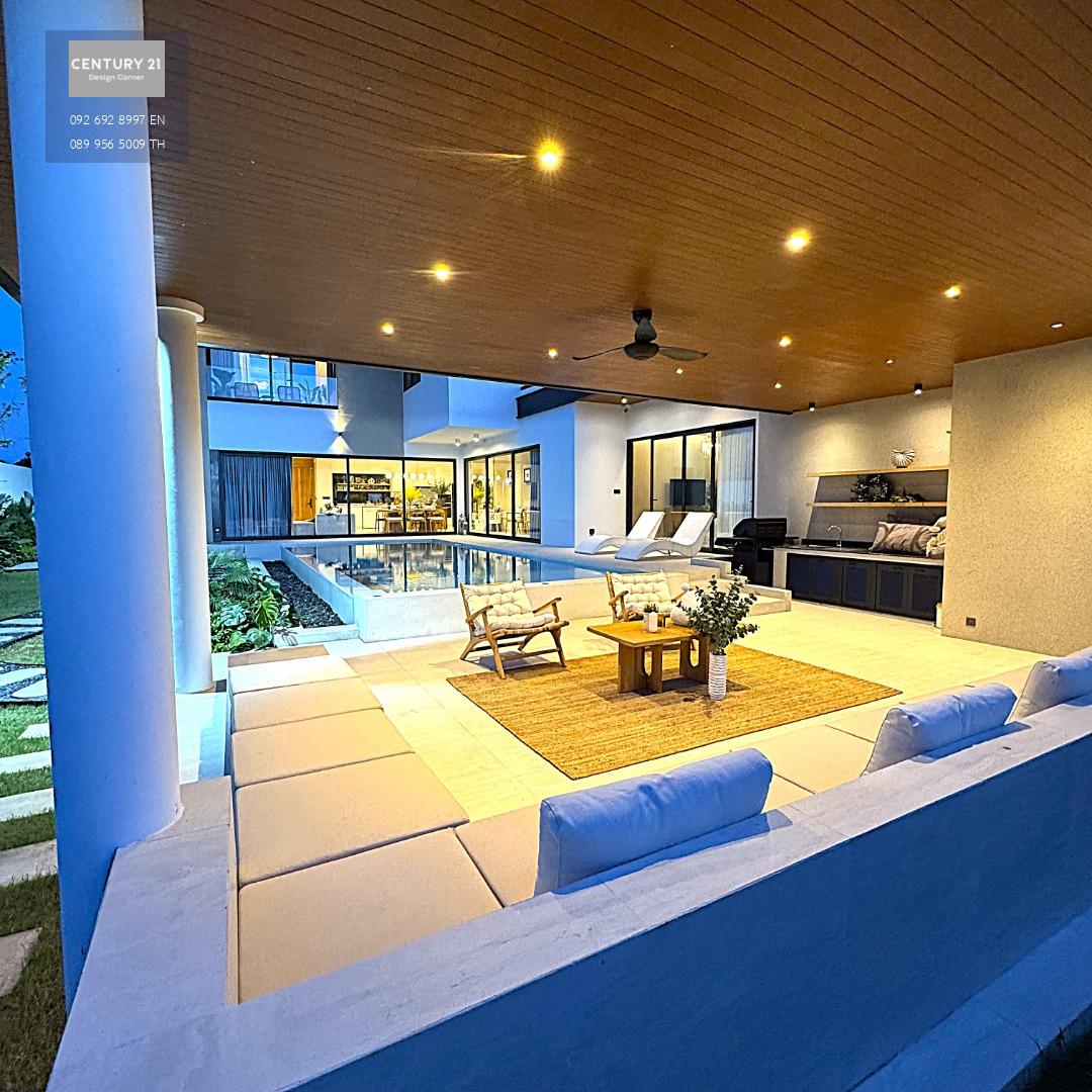 Prime Habitat Pool Villa พัทยา