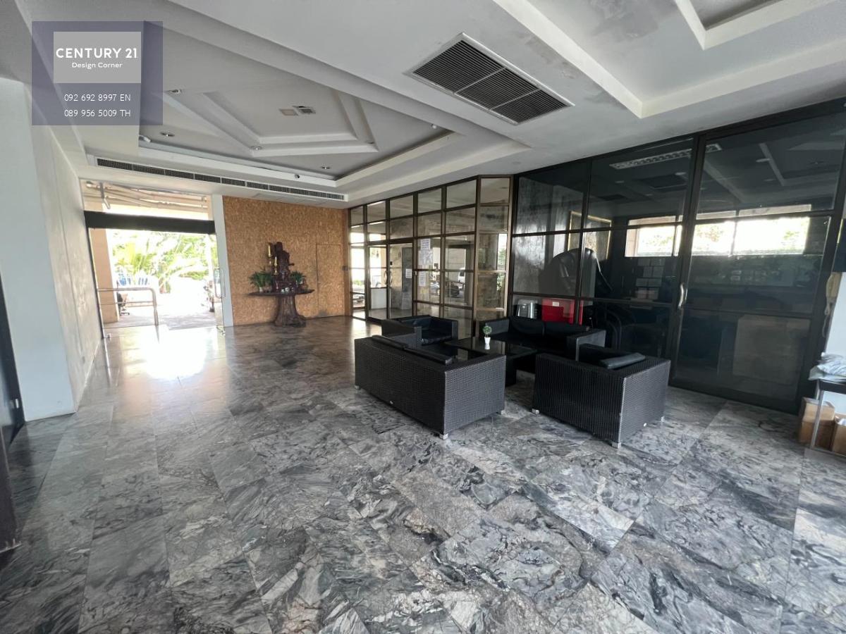 This low-rise condo is for sale and it comes at the price of 5,600,000฿. 2 bedrooms & 2 bathrooms 92.5 square meters Company ownership 9th floor Recently renovated and ready to move in Condo features, furniture & appliances: Large balcony with a great vie