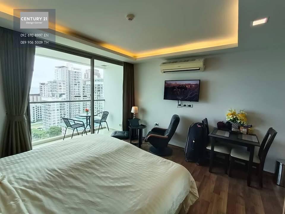 ขายคอนโดวิวทะเล ห้องพร้อมเข้าอยู่ ชื่อต่างชาติ Peak Tower Condo Pratumnak Hill , Pattaya 