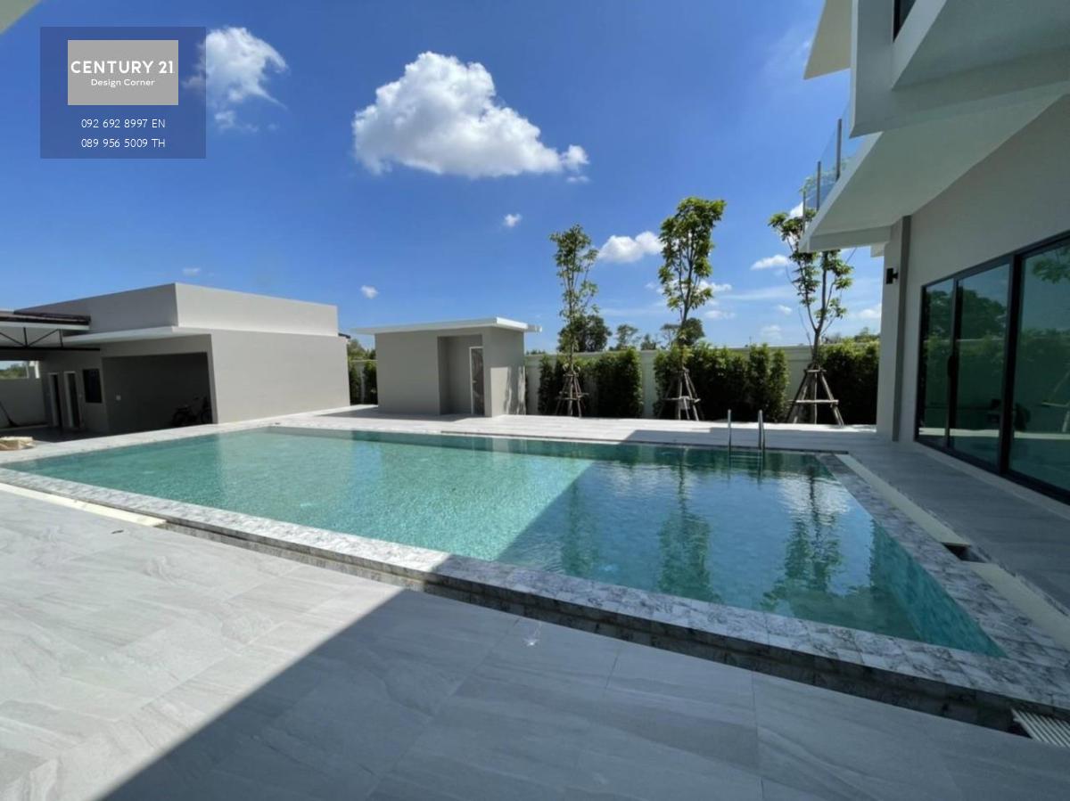 040 new pool villas on 203 sqwah in Bangkok 5bed 6bath 4 car parking land size 203 sqwah or 812 sqm