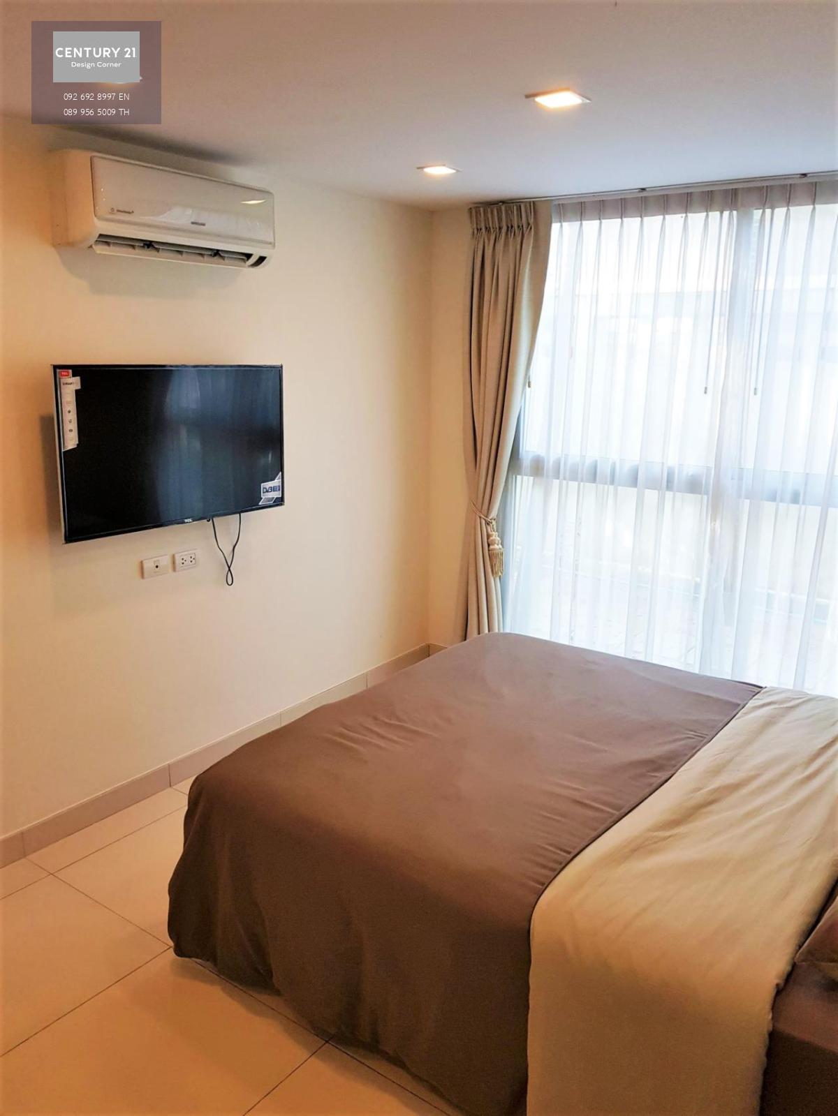 This studio is for sale at the price of 1,250,000฿ Studio 30 square meters 5th floor Foreign Quota Fully furnished and ready to move in Condo features: Fully equipped kitchen Air-conditioning unit Building features: Resident\