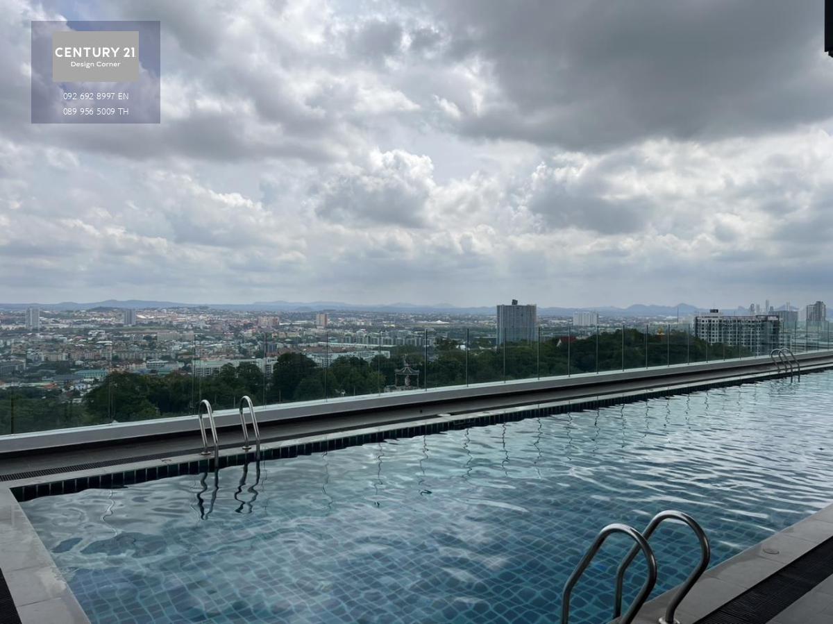 This condo is for sale at the price of 2,390,000฿ 1 bedroom & 1 bathroom 39 square meters 4th floor Foreign quota Condo features: Balcony and living room with great view of Pratumnak European kitchen Ceiling to floor glass windows in the bedroom providing