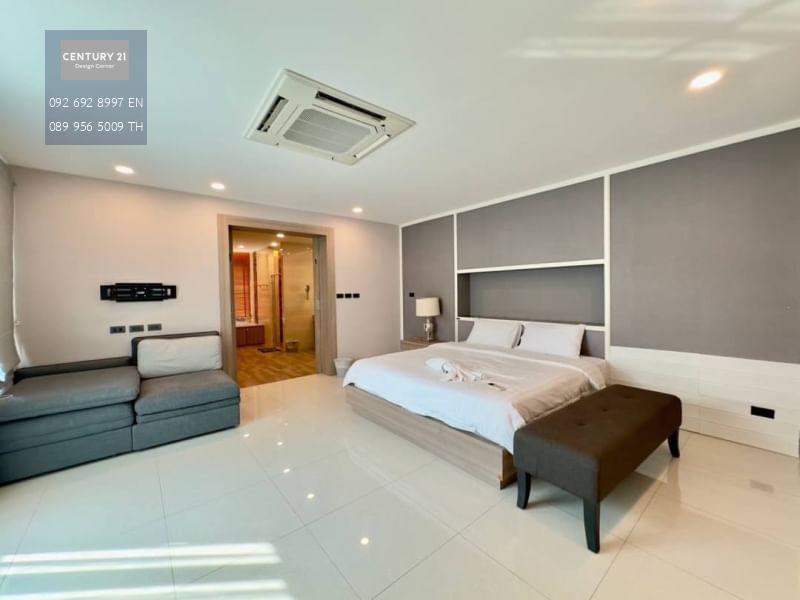 ขาย บ้านพูลวิลล่าสวยในโครงการ ทำเลทอง Siam Royal View Pattaya