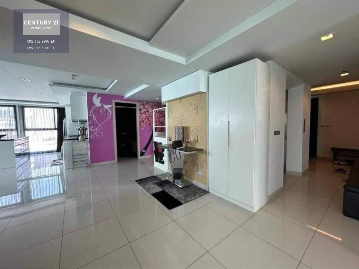 35,000,000฿ 3 bedrooms and 3 bathrooms in the exclusive area of Wong Amat 186 square meters Foreign quota High floor Large balcony with sea & city view Large living room area Fully equipped European kitchen with kitchen island Master bedroom with balcony 