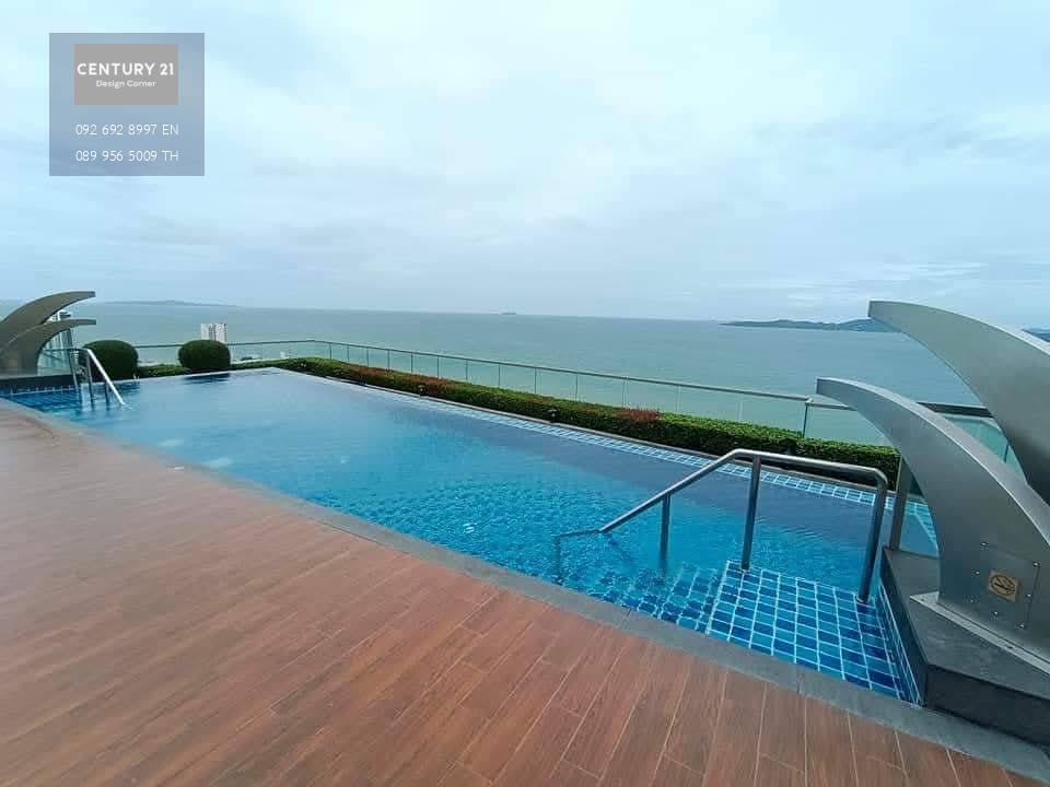 ขายคอนโดวิวทะเล ห้องพร้อมเข้าอยู่ ชื่อต่างชาติ Peak Tower Condo Pratumnak Hill , Pattaya 