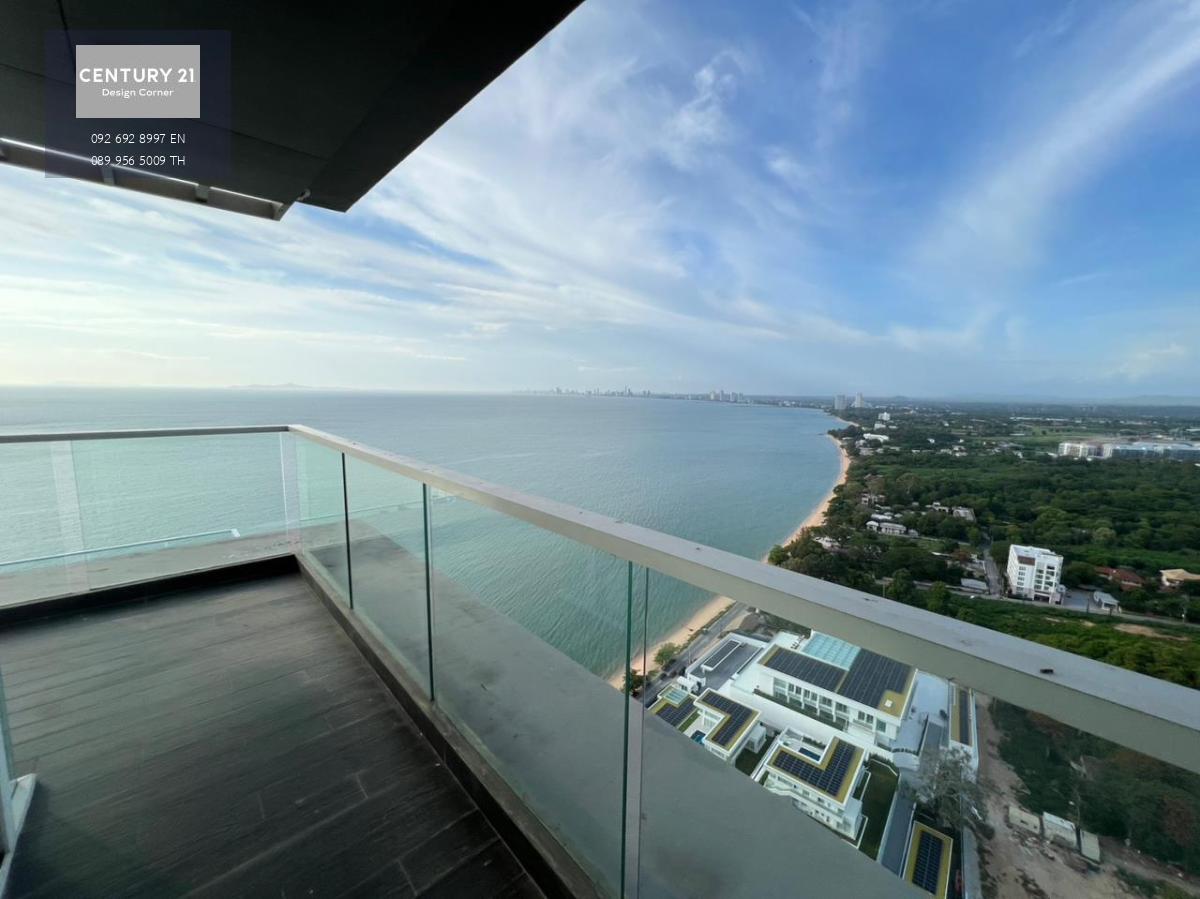 This beautiful sea-view condominium is for sale and it comes at the price of 6,200,000฿ Corner unit One bedroom & one bathroom 50 square meters Foreign Quota Condo features: Corner unit Sea-view from almost every corner of the unit Ceiling-to-floor glass 