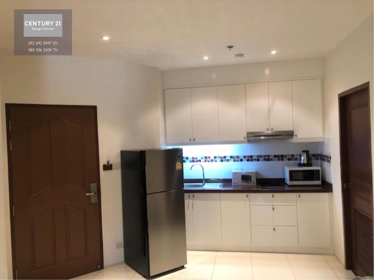 This condo is for sale at the price of 3,850,000฿ and for rent 26,000฿ per month (12 month contract) 1 bedrooms & 2 bathrooms 82 square meters Foreign quota 4th floor Fully furnished & ready to move in Condo features: Corner unit Sea view Spacious living 