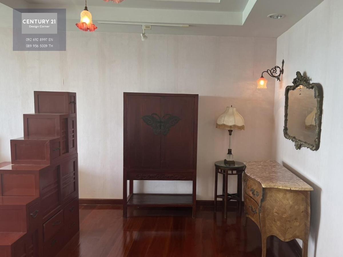 This seafront condominium is for sale and it comes at the price of 16,500,000฿ 3 Bedrooms & 3 Bathrooms 199 square meters Fully furnished & fitted. Ready to move in. Condo features: Large balcony with an amazing view of the sea Spacious living room Fully 