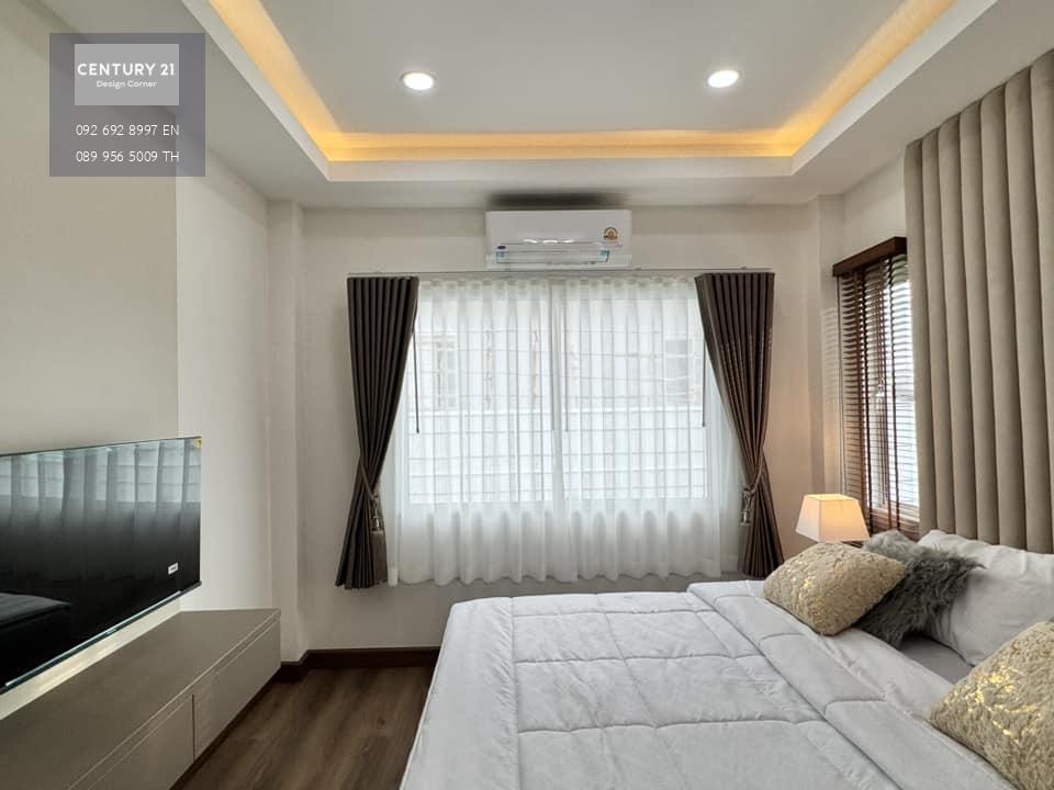 บ้านเดี่ยวในโครงการ บ้านสองชั้น รวมสระว่ายน้ำ  พิกัด ทุ่งกลม-ตาลหมัน  ใกล้ รร. นานาชาติ ธาราพัฒนา 