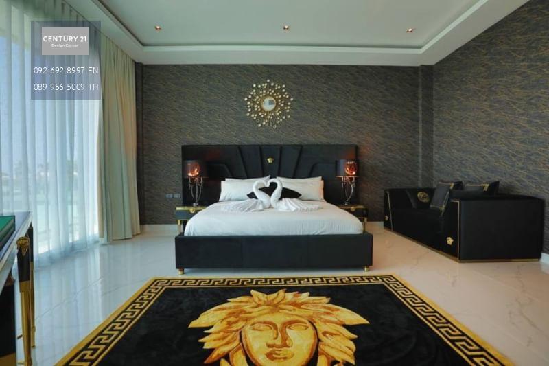 ขาย บ้านพูลวิลล่าสวยในโครงการ ทำเลทอง Siam Royal View Pattaya