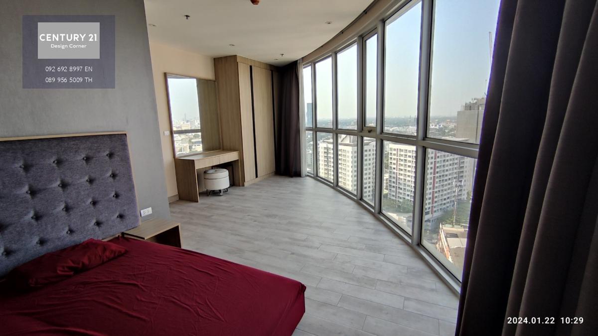 Le Lux Condo in Bangkok 