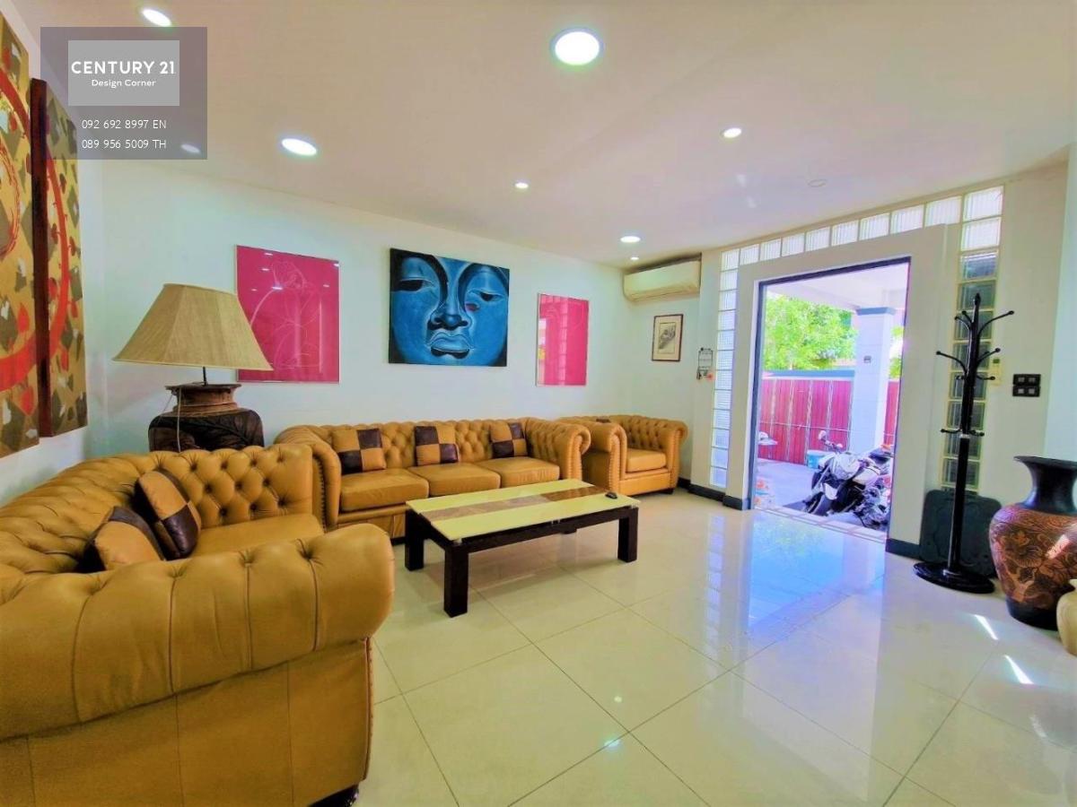 This two-storey house is for sale at the price of 6,500,000฿ and for rent at the price of 32,000฿ per month (Long term lease only) 3 Bedrooms & 4 Bathrooms 244 square meters of usable area 320 square meters land plot size Fully furnished & fitted. Ready t