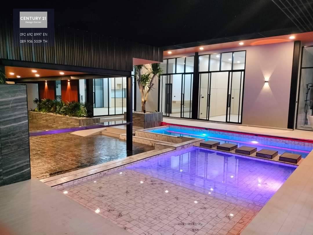 ขายบ้านหรู Pool Villa #เหนือกว่าด้วยฟังก์ชั่นใหญ่ พิกัด : สัตหีบ ต.พลูตาหลวง