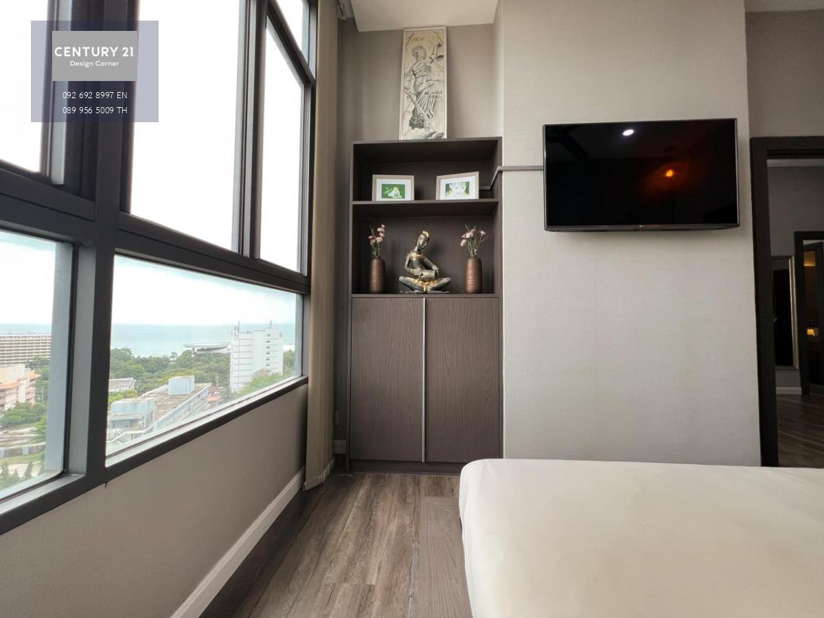 This hilltop condominium comes at the price of 7,250,000฿ (Recently reduced from 8,500,000฿) 2 Bedrooms & 2 Bathrooms 89 square meters Fully furnished & fitted. It has been renovated from its original condition Foreign Quota Transfer fees & taxes: 50/50 C