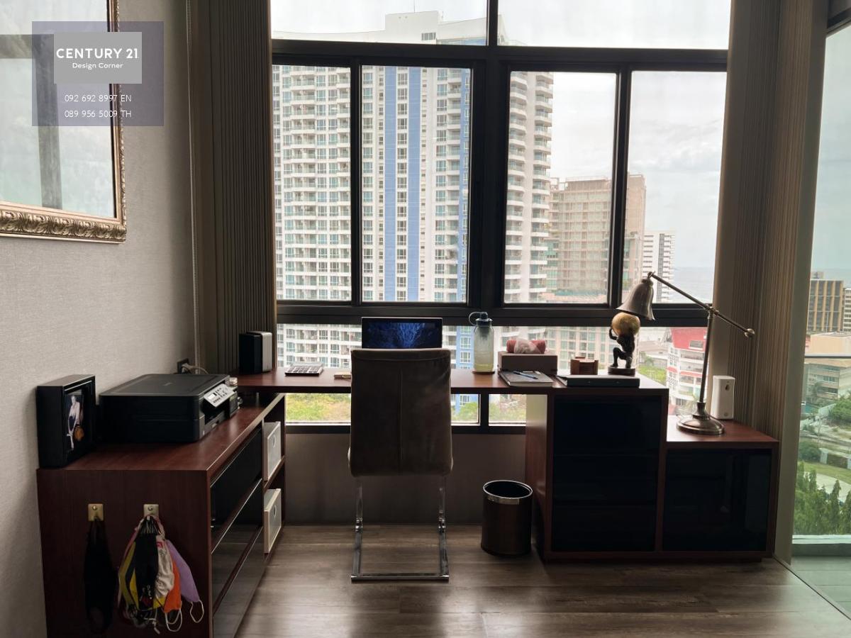 This hilltop condominium comes at the price of 7,250,000฿ (Recently reduced from 8,500,000฿) 2 Bedrooms & 2 Bathrooms 89 square meters Fully furnished & fitted. It has been renovated from its original condition Foreign Quota Transfer fees & taxes: 50/50 C