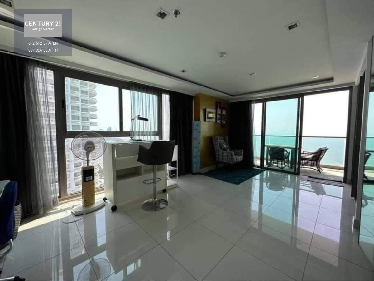 35,000,000฿ 3 bedrooms and 3 bathrooms in the exclusive area of Wong Amat 186 square meters Foreign quota High floor Large balcony with sea & city view Large living room area Fully equipped European kitchen with kitchen island Master bedroom with balcony 