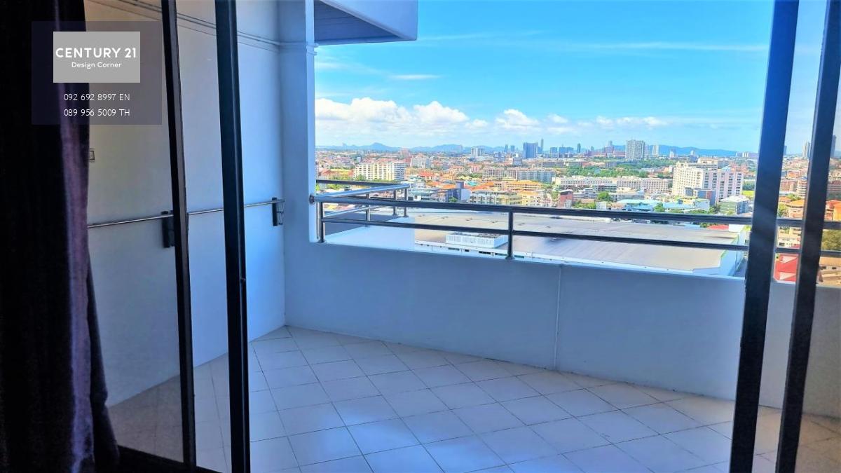 This centrally located condo is for sale at the price of 8,900,000฿ and for rent at the price of 60,000฿ per month 184 square meters 2 bedrooms & 2 bathrooms 3 balconies with great view of Pattaya and Pattaya Bay Foreign name 20th floor Fully furnished & 