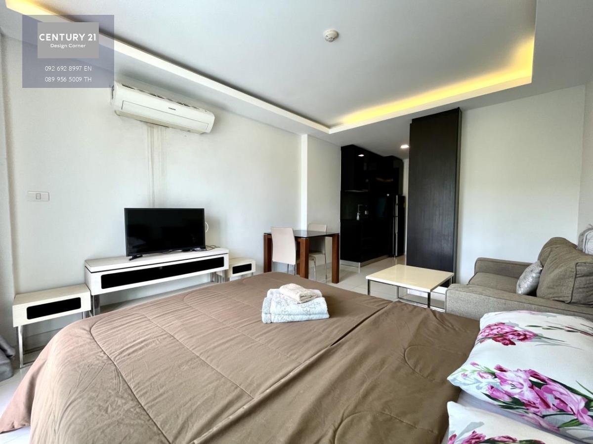 special price condo. Studio room, ready to move in. Club Royal Wongmart Pattaya.