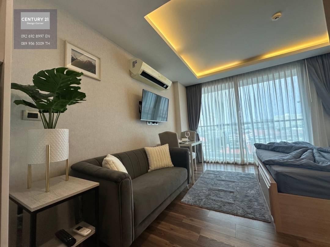 Rent ‼️ The Peak Tower