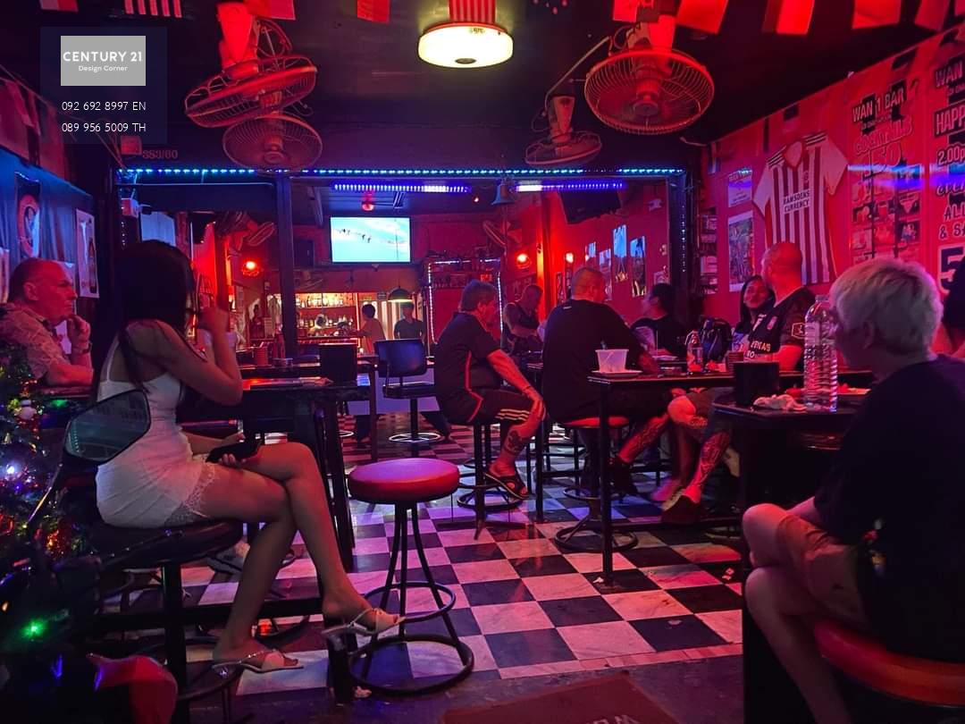 Bar for Sale on Soi Chaiyapoon - Price: 1.95 million THB