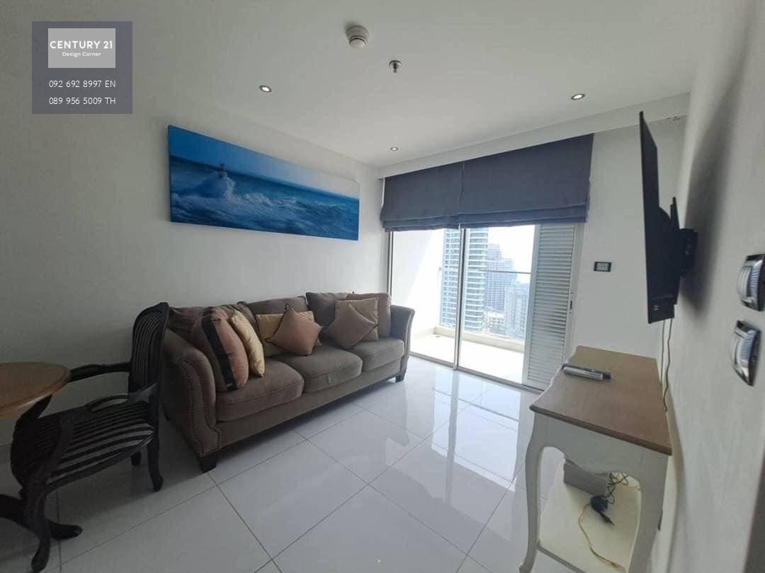 Sky Residence condo Phathamnak 