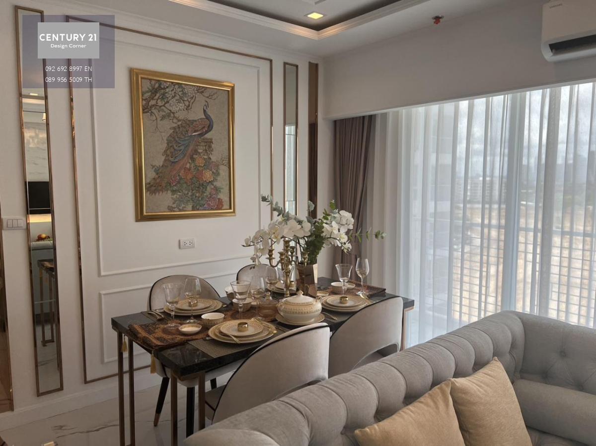 This two-bedroom condo is for sale and it comes at the price of 5,900,000฿ 2 Bedrooms & 2 Bathrooms 64 square meters Fully furnished & fitted. Condo features, furniture & appliances: Beautiful view of Jomtien Fully equipped European kitchen Fully aircondi