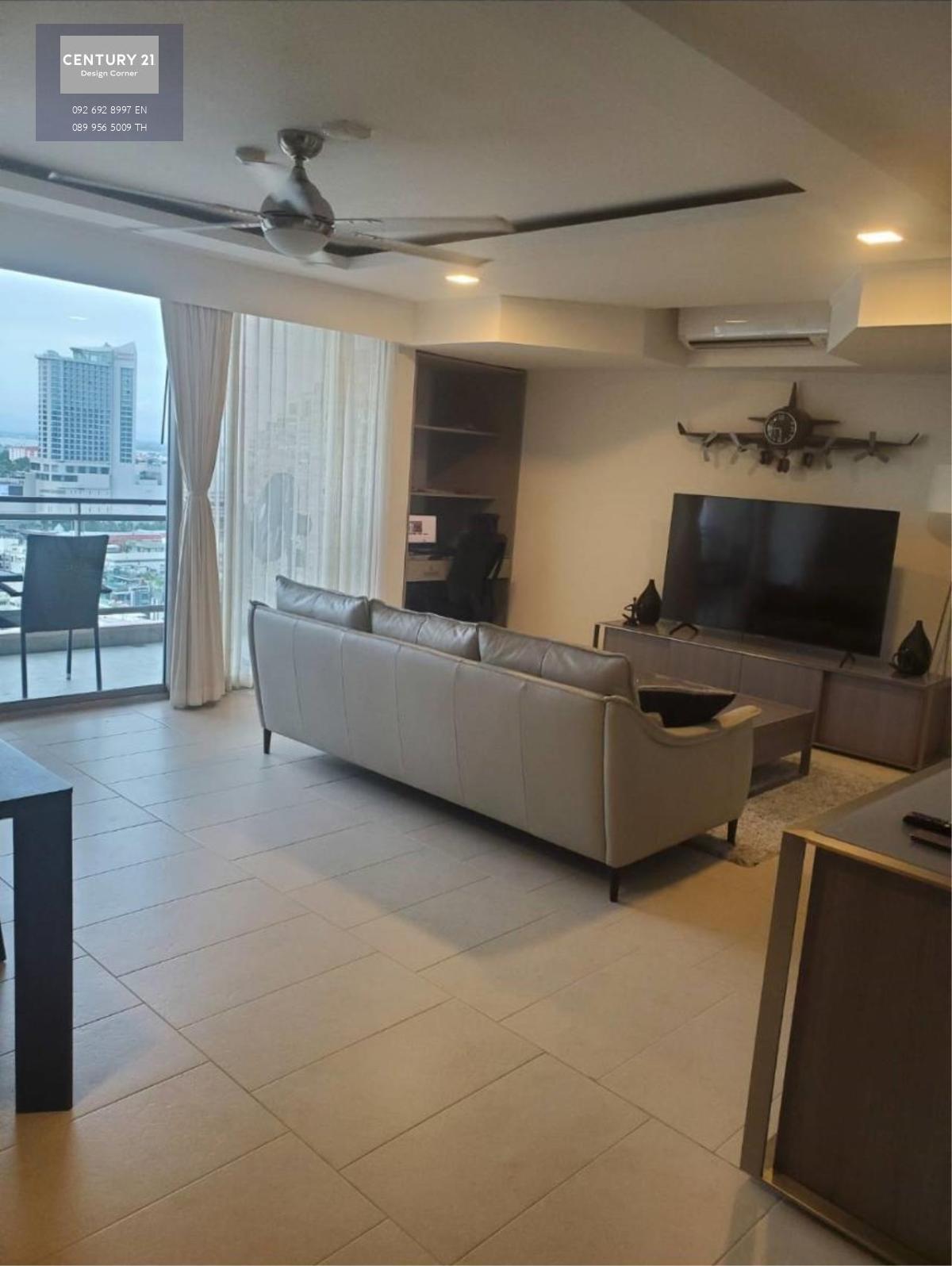 This seafront condominium is for sale and it comes at the price of 9,900,000฿ 1 Bedroom & 1 Bathroom 79 square meters Fully furnished & fitted. It has been renovated from its original condition Foreign Quota Condo features, furniture & appliances: Great v