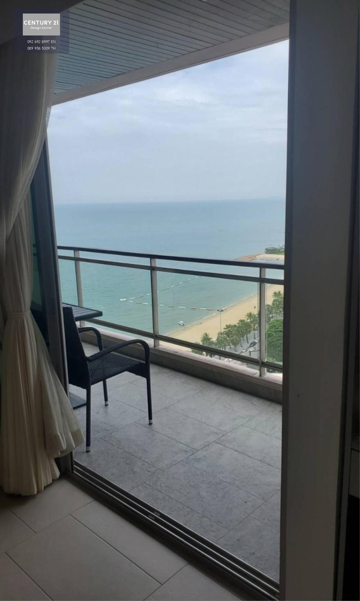 This seafront condominium is for sale and it comes at the price of 9,900,000฿ 1 Bedroom & 1 Bathroom 79 square meters Fully furnished & fitted. It has been renovated from its original condition Foreign Quota Condo features, furniture & appliances: Great v