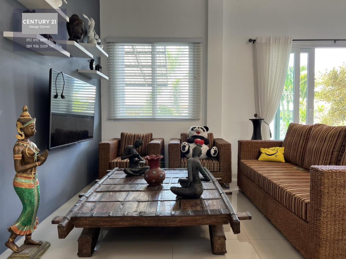 This comfortable house is for sale and it comes at the price of 5,900,000฿. 190 square meters living area size 90 square wah / 360 square meters land plot size Company ownership Fully furnished & ready to move in House features: Private swimming pool Outd