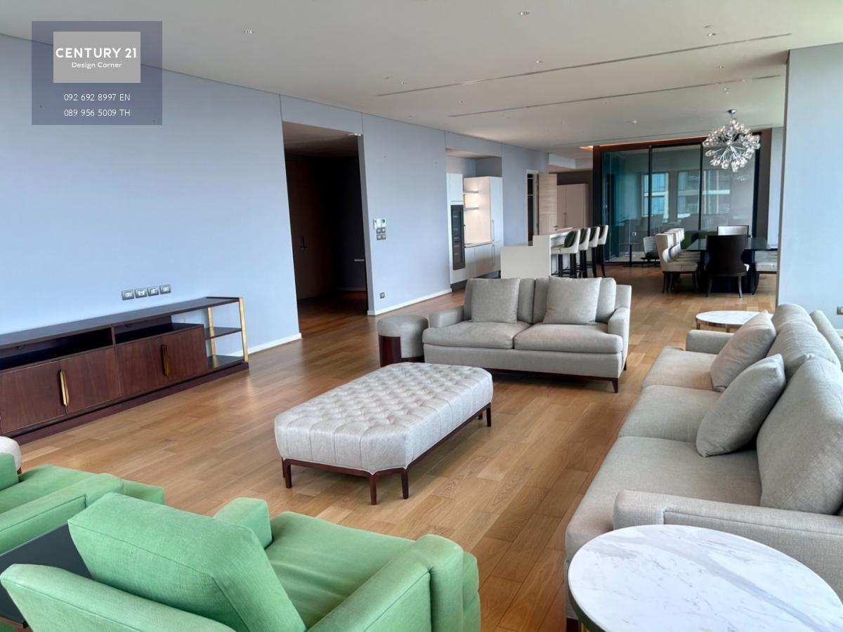 ห้อง penthouse ราคาพิเศษ ทำเลทอง Sindhorn Residence ปทุมวัน กทม.